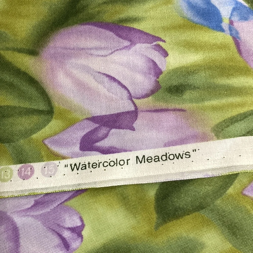 Robert Kaufman ‘Watercolor Meadows’ #5290 Fabric - Picture 3 of 7